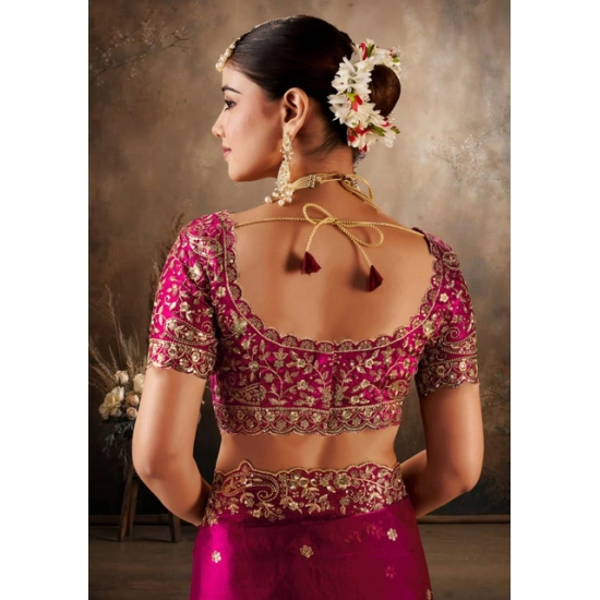 Generic Women's Silk Embroidered Saree With Unstitched Blouse 5.5Mtr (Pink)