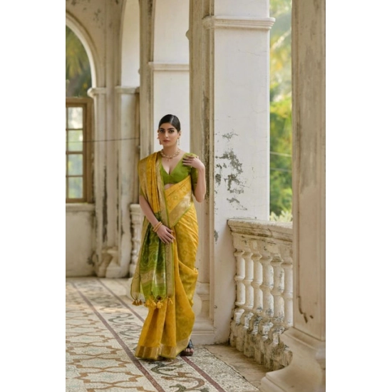 Generic Women's Silk_Blend Ethnic Ikat Pattern Saree With Unstitched Blouse 5.5Mtr (Yellow)