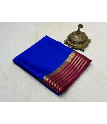 Generic Women's Crepe Chit Pallu Solid Saree With Unstitched Blouse 5.5Mtr (Navy Blue)