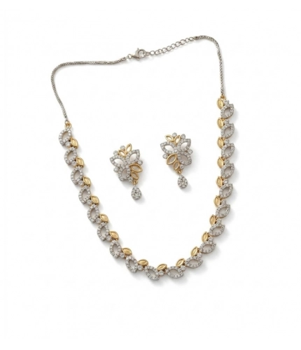 Generic Women's Brass Silver Plated Necklace set (Silver)