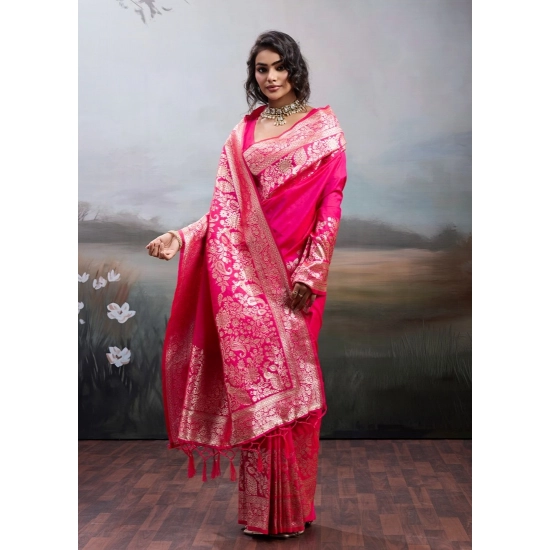 Generic Women's Silk Blend Printed Saree With Unstitched Blouse 5.5Mtr (Pink) Generic Women's Silk Blend Printed Saree With Unstitched Blouse 5.5Mtr (Pink)
