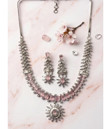 Generic Women's Brass Silver Plated Necklace set (Pink)