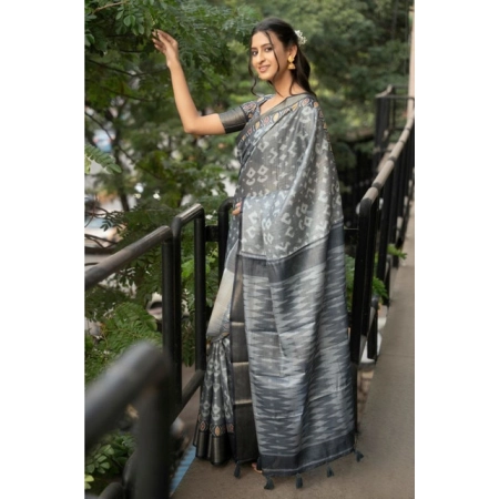 Generic Women's Polyester Printed Saree With Unstitched Blouse 5.5 Mtr (Grey)