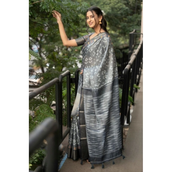Generic Women's Polyester Printed Saree With Unstitched Blouse 5.5 Mtr (Grey)