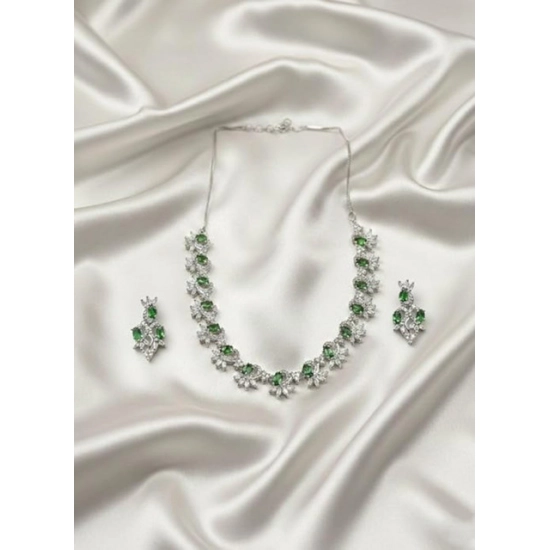 Generic Women's Brass Silver Plated Necklace set (Green) Generic Women's Brass Silver Plated Necklace set (Green)
