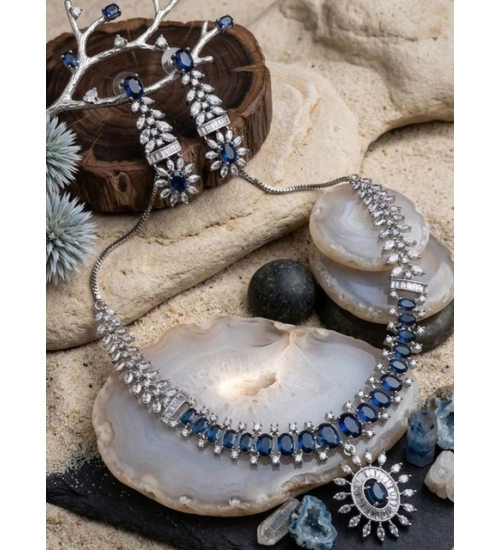 Generic Women's Brass Silver Plated Necklace set (Blue)