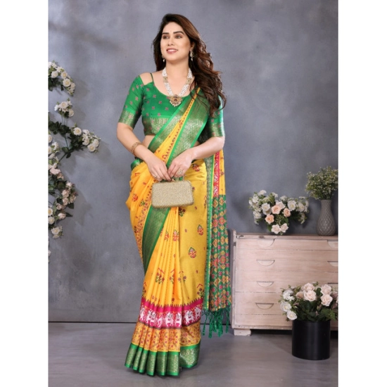 Generic Women's Cotton Silk  Printed Saree With Unstitched Blouse 5.5Mtr (Yellow)