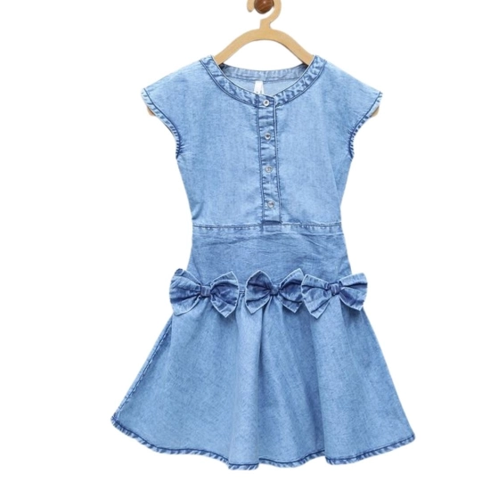 Generic Girl's Denim Embellished Cap Sleeve bow Dress (Light Blue) Generic Girl's Denim Embellished Cap Sleeve bow Dress (Light Blue)