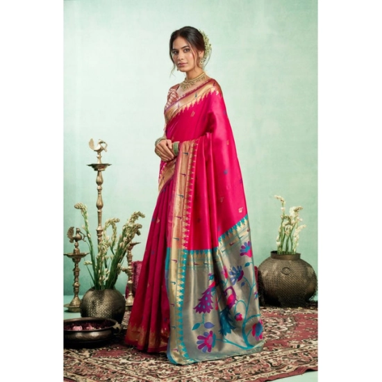 Generic Women's Silk Blend Woven Saree With Unstitched Blouse 5.5 Mtr (Pink)