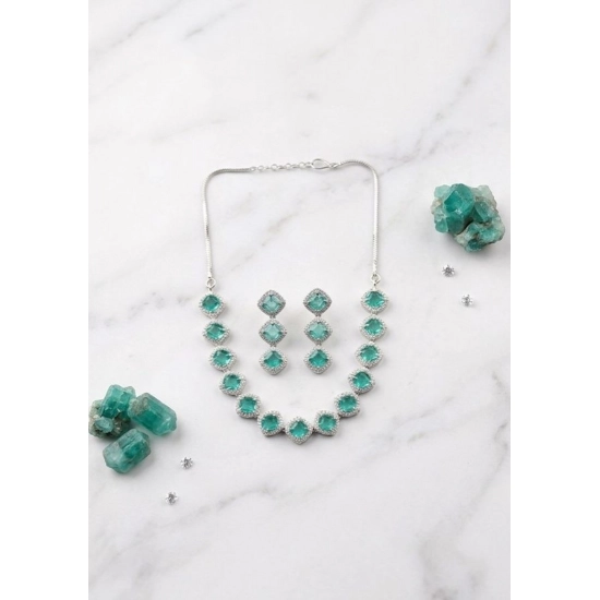 Generic Women's Brass Silver Plated Necklace set (Green) Generic Women's Brass Silver Plated Necklace set (Green)