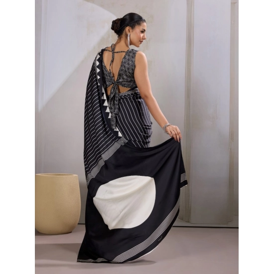 Generic Women's Satin Crepe Printed Saree With Unstitched Blouse 5.5Mtr (Black) Generic Women's Satin Crepe Printed Saree With Unstitched Blouse 5.5Mtr (Black)