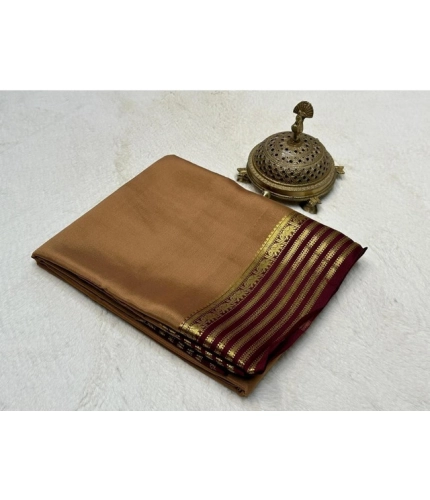 Generic Women's Crepe Chit Pallu Solid Saree With Unstitched Blouse 5.5Mtr (Beige)
