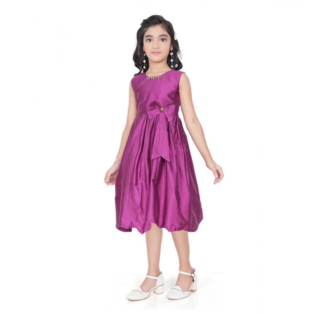 Generic Girl's Taffeta Silk Soild Sleeve Less Round Neck Dress (Purple) Generic Girl's Taffeta Silk Soild Sleeve Less Round Neck Dress (Purple)
