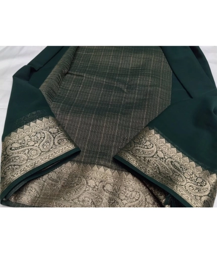 Generic Women's Crepe Chit Pallu Solid Saree With Unstitched Blouse 5.5Mtr (Bottle Green)