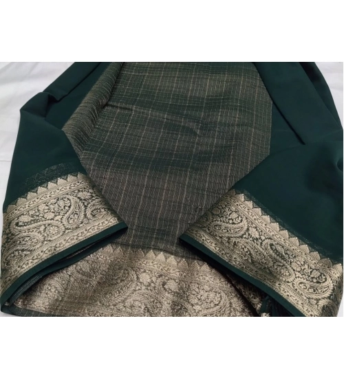 Generic Women's Crepe Chit Pallu Solid Saree With Unstitched Blouse 5.5Mtr (Bottle Green)