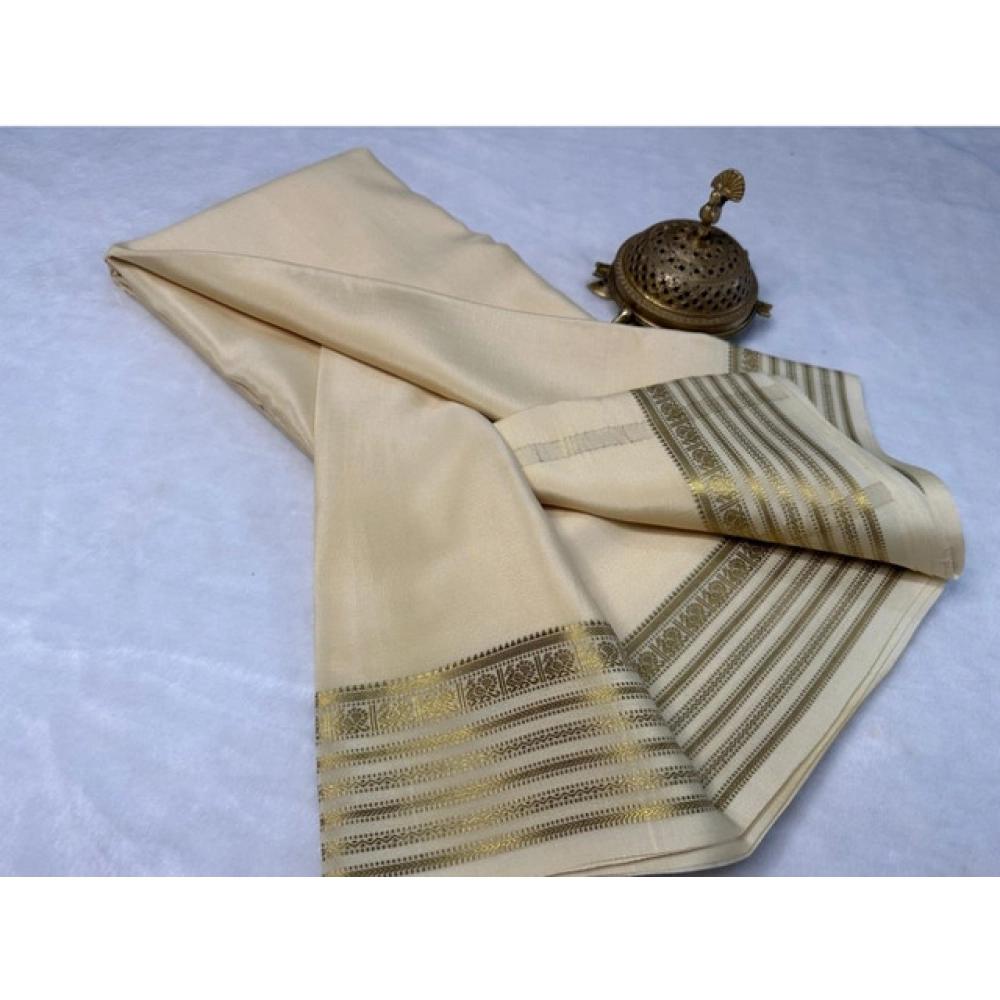 Generic Women's Crepe Chit Pallu Solid Saree With Unstitched Blouse 5.5Mtr (Beige) Generic Women's Crepe Chit Pallu Solid Saree With Unstitched Blouse 5.5Mtr (Beige)