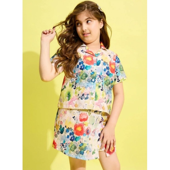 Generic Girl's Polyester Cotton Blend Pattern-Floral Short Sleeves Skorts Set (Multicolor) Generic Girl's Polyester Cotton Blend Pattern-Floral Short Sleeves Skorts Set (Multicolor)