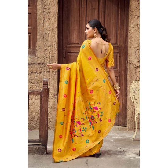 Generic Women's Silk Blend Woven Saree With Unstitched Blouse 5.5 Mtr (Mustard)