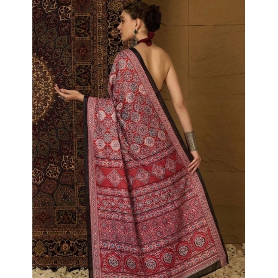 Generic Women's Crepe Printed Saree With Unstitched Blouse 5.5Mtr (Maroon) Generic Women's Crepe Printed Saree With Unstitched Blouse 5.5Mtr (Maroon)