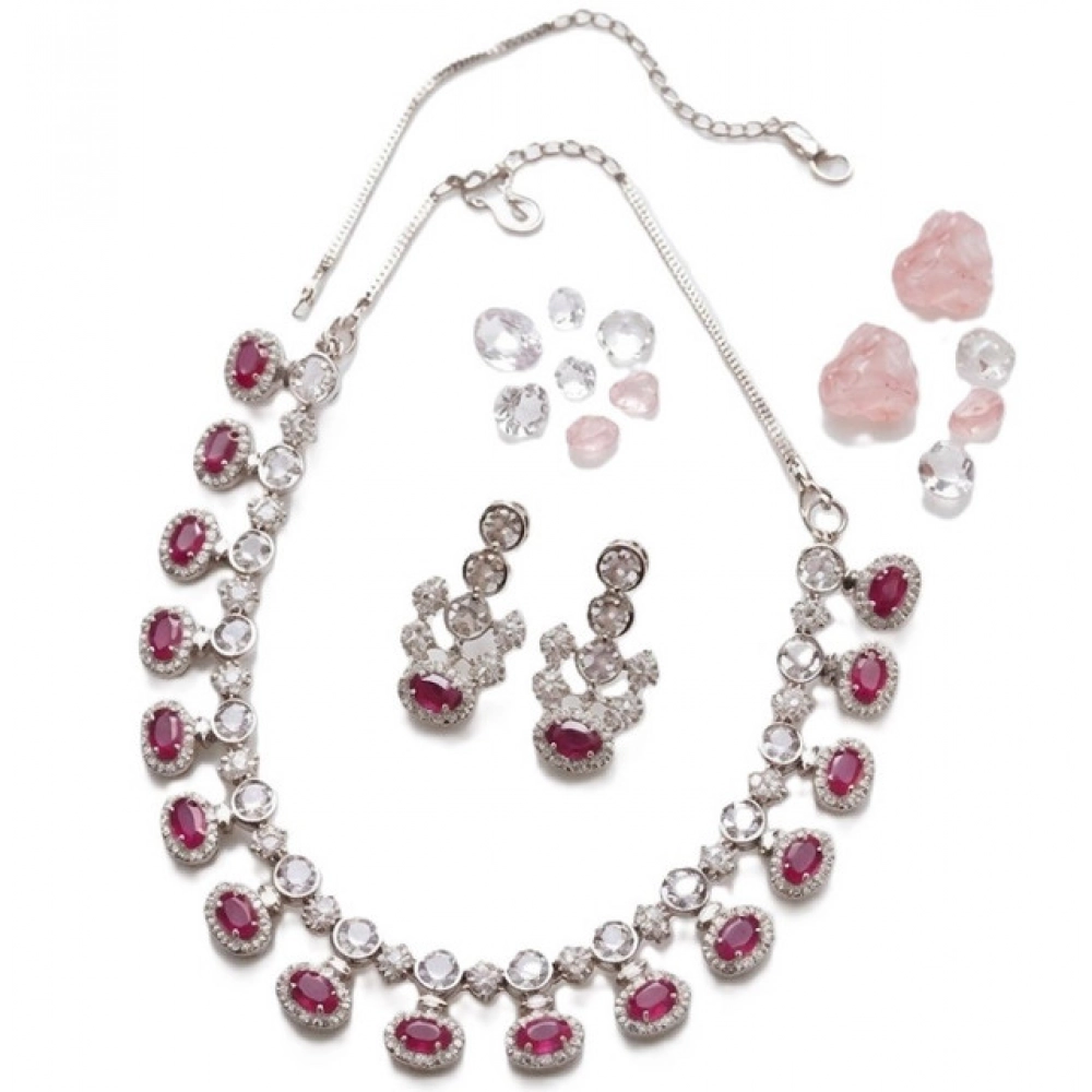 Generic Women's Brass Silver Plated Necklace set (Pink)
