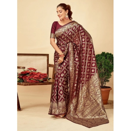 Generic Women's Jacquard Printed Saree With Unstitched Blouse 5.5Mtr (Maroon)