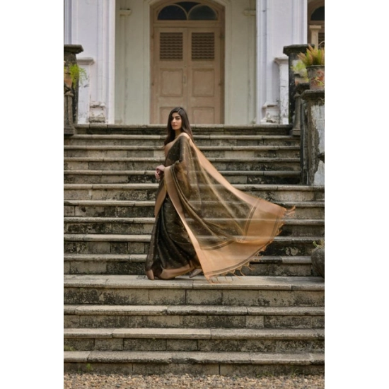 Generic Women's Silk_Blend Butti Pattern Saree With Unstitched Blouse 5.5Mtr (Coffee) Generic Women's Silk_Blend Butti Pattern Saree With Unstitched Blouse 5.5Mtr (Coffee)