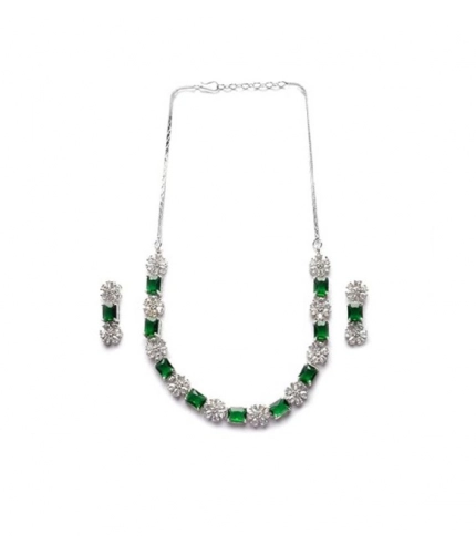 Generic Women's Brass Silver Plated Necklace set (Green)