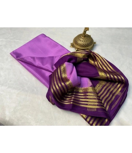 Generic Women's Crepe Chit Pallu Solid Saree With Unstitched Blouse 5.5Mtr (Dark Purple)