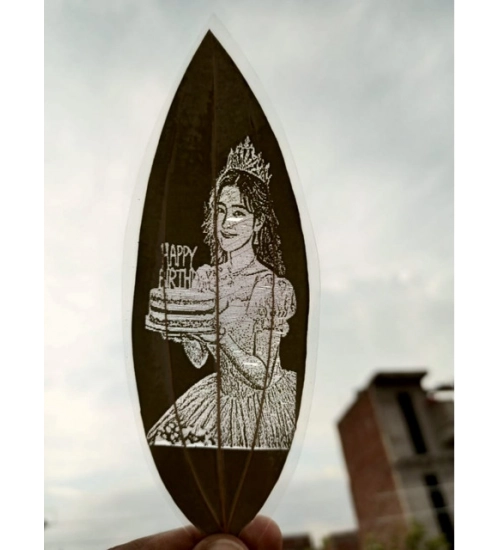 Generic Custom Birthday Leaf Art – Engraved Portrait on Natural Leaf