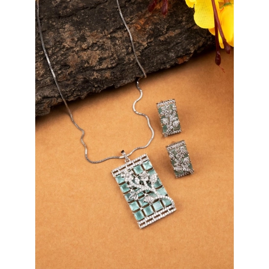 Generic Women's Brass Silver Plated Pendant Set (Turquoise) Generic Women's Brass Silver Plated Pendant Set (Turquoise)