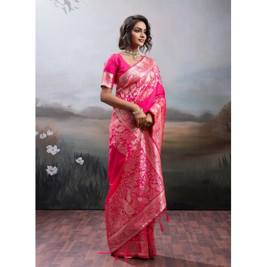 Generic Women's Silk Blend Printed Saree With Unstitched Blouse 5.5Mtr (Pink) Generic Women's Silk Blend Printed Saree With Unstitched Blouse 5.5Mtr (Pink)