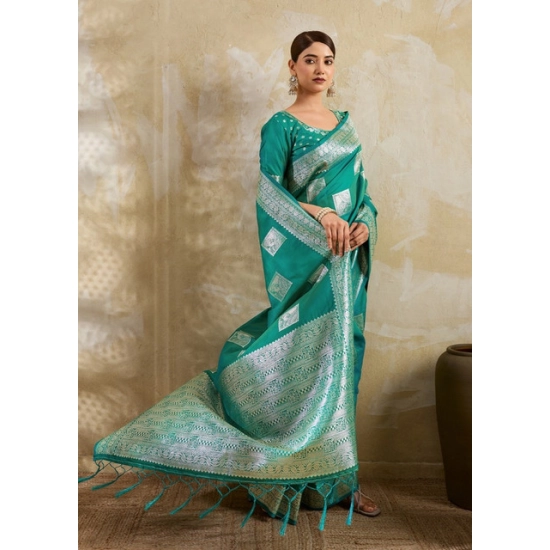 Generic Women's Silk Blend Printed Saree With Unstitched Blouse 5.5Mtr (Sea Green) Generic Women's Silk Blend Printed Saree With Unstitched Blouse 5.5Mtr (Sea Green)