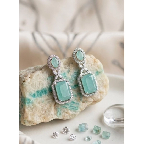 Generic Women's Brass Silver Plated Drop Earrings (Turquoise) Generic Women's Brass Silver Plated Drop Earrings (Turquoise)