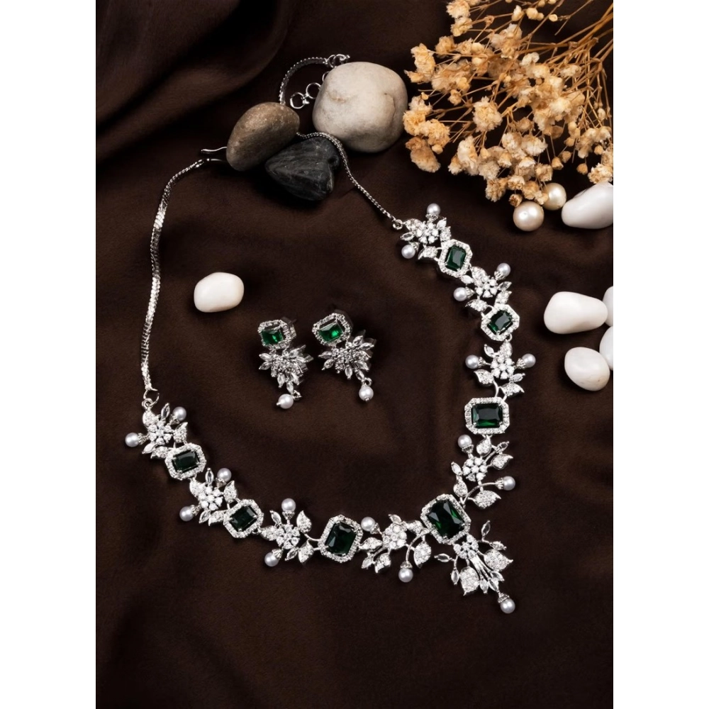 Generic Women's Brass Silver Plated Necklace set (Green)