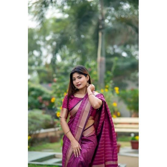 Generic Women's Faux_Banarasi Lining Pattern Saree With Unstitched Blouse 5.5Mtr (Magenta) Generic Women's Faux_Banarasi Lining Pattern Saree With Unstitched Blouse 5.5Mtr (Magenta)