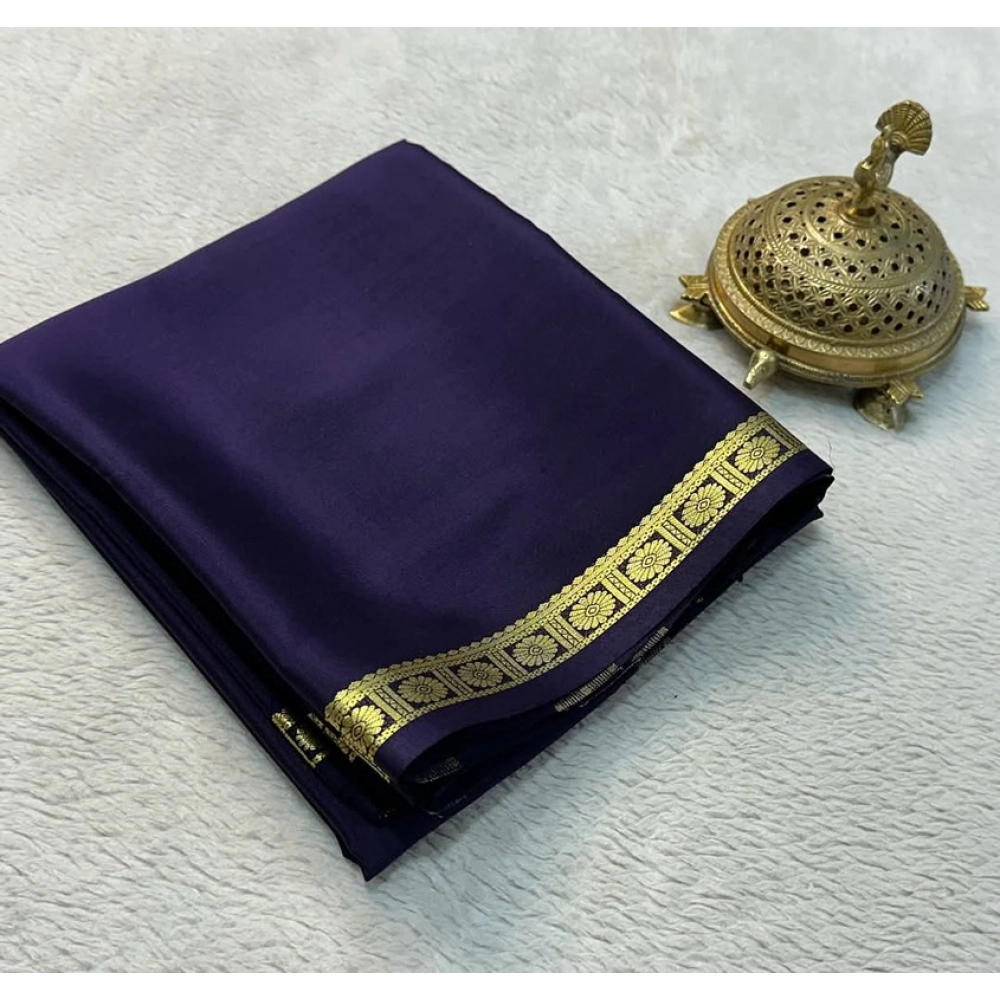 Generic Women's Crepe Chit Pallu Solid Saree With Unstitched Blouse 5.5Mtr (Navy Blue) Generic Women's Crepe Chit Pallu Solid Saree With Unstitched Blouse 5.5Mtr (Navy Blue)