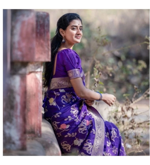 Generic Women's Soft Litchi Silk Jacquard Work Saree With Unstitched Blouse 5.5Mtr (Purple) Generic Women's Soft Litchi Silk Jacquard Work Saree With Unstitched Blouse 5.5Mtr (Purple)