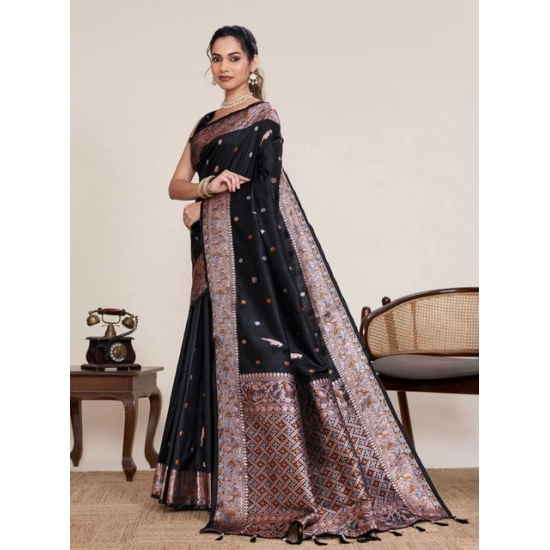 Generic Women's Jacquard Woven Saree With Unstitched Blouse 5.5Mtr (Black) Generic Women's Jacquard Woven Saree With Unstitched Blouse 5.5Mtr (Black)