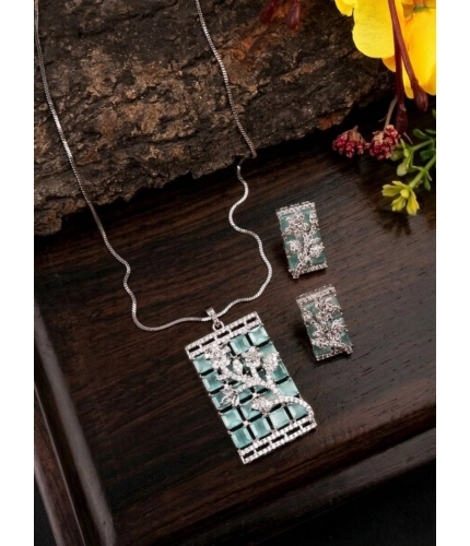 Generic Women's Brass Silver Plated Pendant Set (Turquoise)