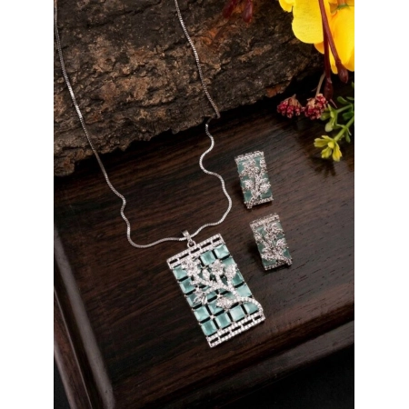 Generic Women's Brass Silver Plated Pendant Set (Turquoise)