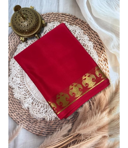 Generic Women's Crepe Chit Pallu Solid Saree With Unstitched Blouse 5.5Mtr (Red)