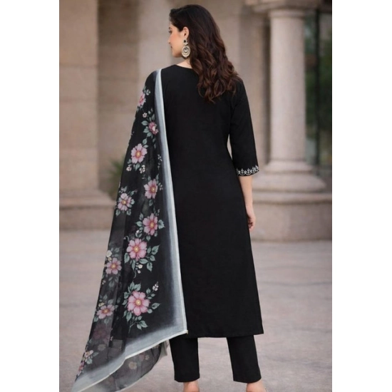 Generic Women's Chanderi Silk Ethnic Motif V-Neck 3/4th Sleeve Kurti With Pant Dupatta Set (Black) Generic Women's Chanderi Silk Ethnic Motif V-Neck 3/4th Sleeve Kurti With Pant Dupatta Set (Black)