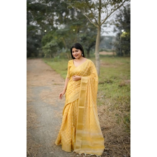 Generic Women's Silk_Blend Checked Saree With Unstitched Blouse 5.5Mtr (Yellow)