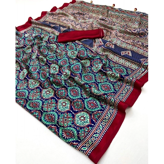 Generic Women's Crepe Printed Saree With Unstitched Blouse 5.5Mtr (Navy Blue) Generic Women's Crepe Printed Saree With Unstitched Blouse 5.5Mtr (Navy Blue)