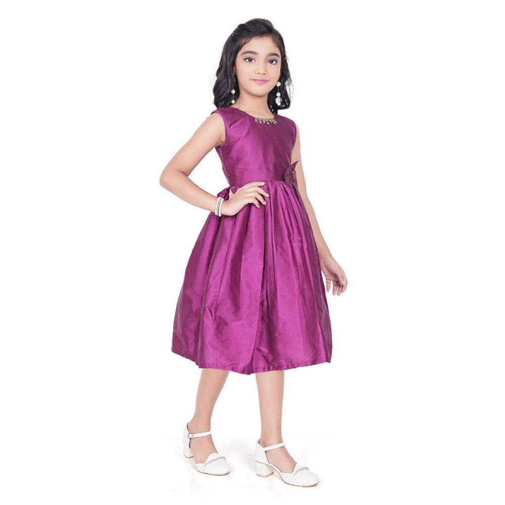 Generic Girl's Taffeta Silk Soild Sleeve Less Round Neck Dress (Purple) Generic Girl's Taffeta Silk Soild Sleeve Less Round Neck Dress (Purple)