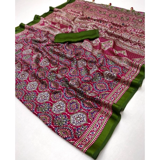 Generic Women's Crepe Printed Saree With Unstitched Blouse 5.5Mtr (Pink) Generic Women's Crepe Printed Saree With Unstitched Blouse 5.5Mtr (Pink)