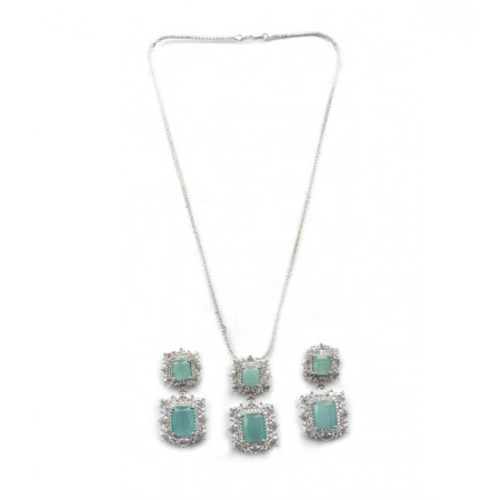 Generic Women's Brass Silver Plated Pendant Set (Mint)