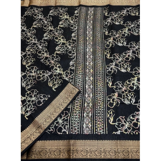 Generic Women's Cotton Silk Floral Printed Saree With Unstitched Blouse 5.5Mtr (Black) Generic Women's Cotton Silk Floral Printed Saree With Unstitched Blouse 5.5Mtr (Black)