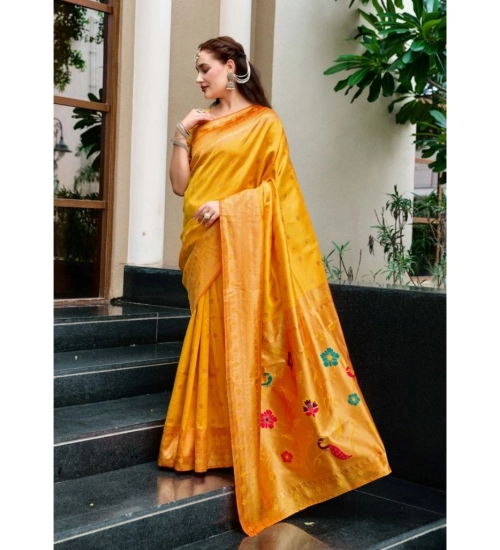 Generic Women's Silk Blend Zari Woven Saree With Unstitched Blouse 5.5Mtr (Mustard)