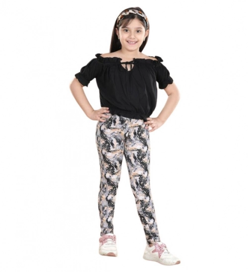 Generic Girl's Cotton Floral Elasticated Jegging and Top Set (Black) Generic Girl's Cotton Floral Elasticated Jegging and Top Set (Black)